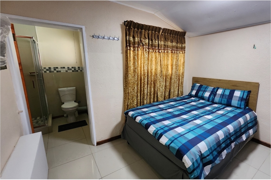 7 Bedroom Property for Sale in Parow Valley Western Cape